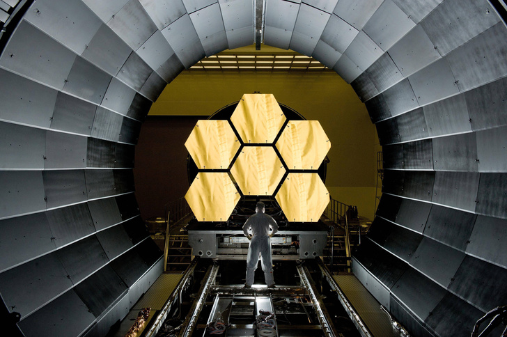 Зонтик холода: как выглядит космический телескоп, который заменит «Хаббл»