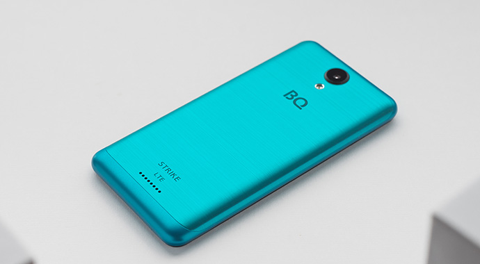 BQ объявил о старте продаж смартфонов BQ-5044 Strike LTE