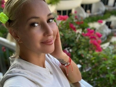 Молодой супруг Леры Кудрявцевой обратил внимание, что на карантине она поправилась на 3 кг