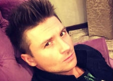 Сергей Лазарев не может оправиться после потери брата