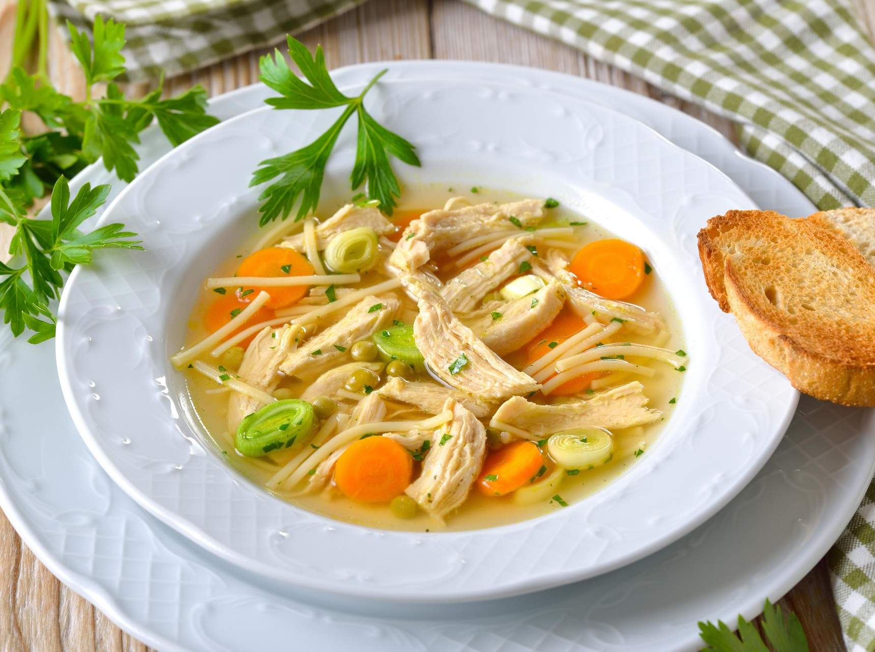 Овощной суп с капустой и спагетти | Кулинарные рецепты с фото пошагово