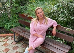 Анна Семенович заболела COVID-19