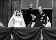С миру по нитке: как создавалось свадебное платье Елизаветы II — эта история вас поразит