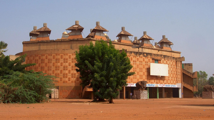Один из главных памятников модернизма Африки находится на грани разрушения