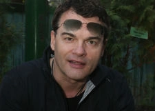 Евгений Дятлов не видит внучку из-за конфликта с сыном
