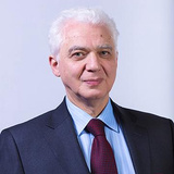 Григорий Арутюнов