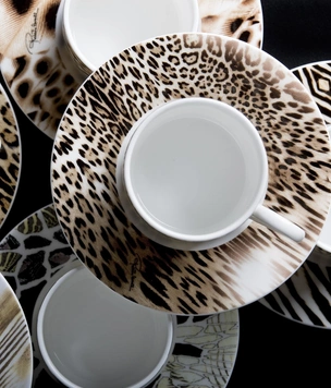Посуда и декор Roberto Cavalli теперь в That's Living