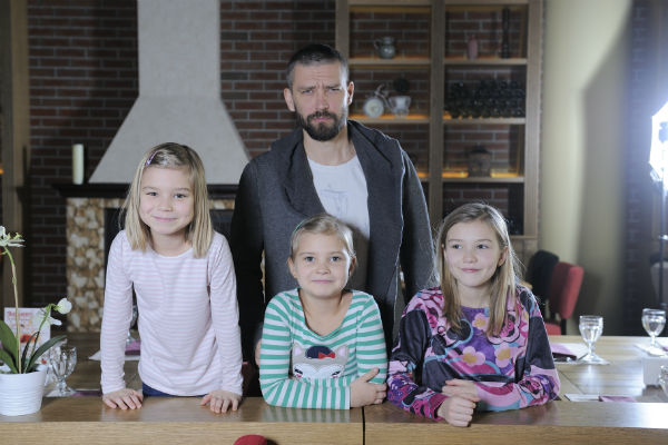 Владимир Кристовский с дочками