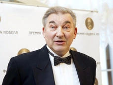 Владислав Третьяк тайно устраивал праздники заключенным