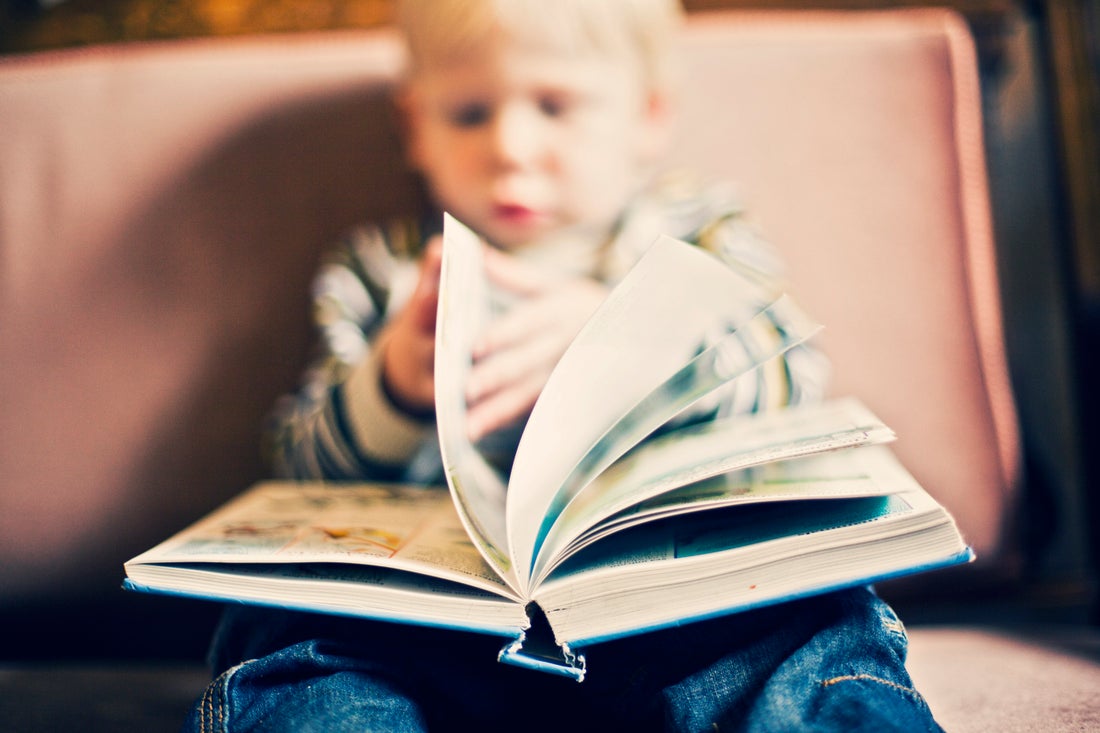 Creative reading. Аудио чтение. Книги про память детей. Книга новорожденного. Read a book.