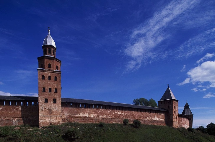 Новгородский Кремль | Источник: DEA / W. BUSS / Contributor / Getty Images