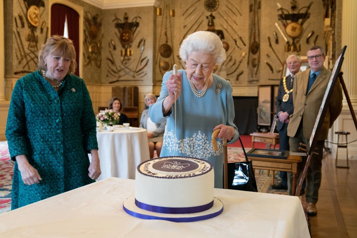 Королева Елизавета II отмечает 70-летие своего правления