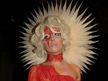 Леди Gaga: богиня стиля или жертва моды?
