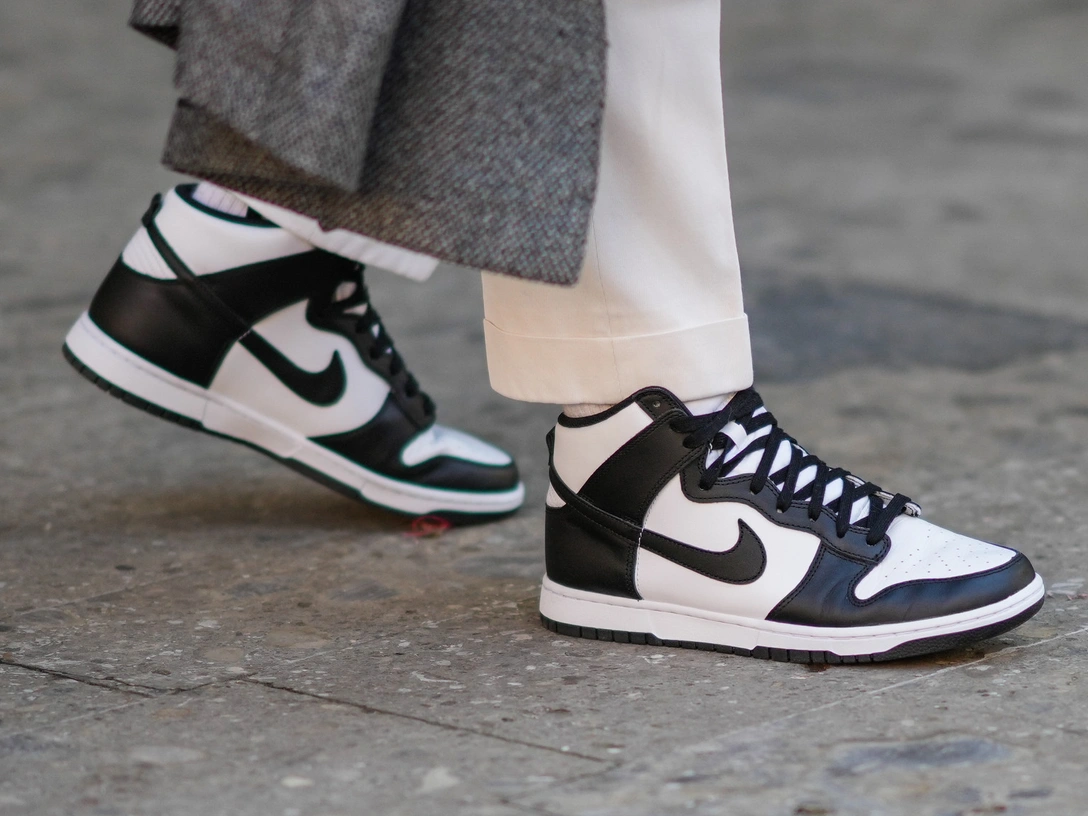 Самые модные кроссовки на зиму: 6 лучших моделей, которые идеально дополнят любой образ | marieclaire.ru