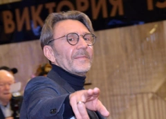 Шнуров: «С точки зрения профессиональности SHAMAN крепкий, но это не мое кино, смотреть не буду»