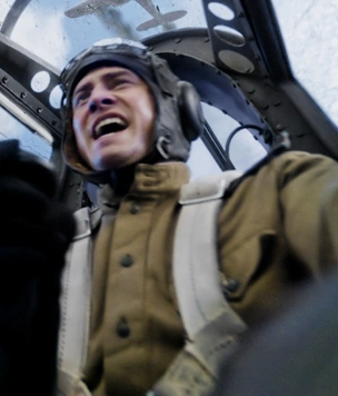 Хроники угнанного бомбардировщика: В чем состоял подвиг летчика Девятаева
