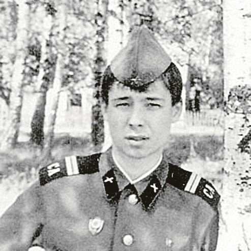 Сергей Зверев, кто из звезд служил в армии