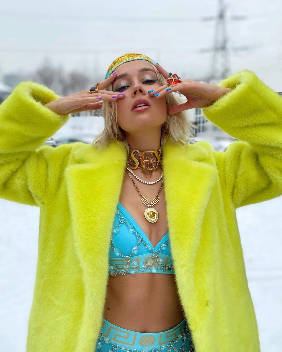 Сейчас Клава Кока объективно главная звезда Black Star | Источник: klavacoca / Instagram.com
