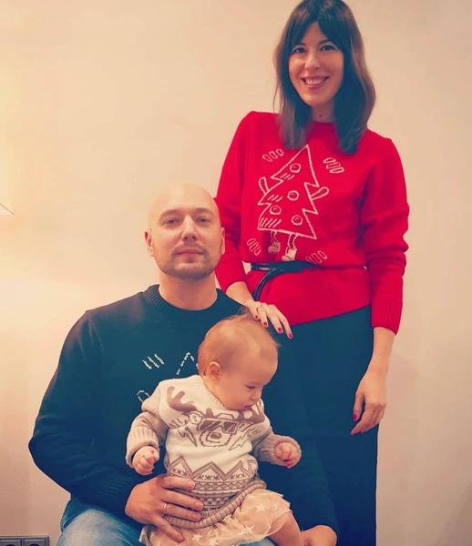 Пару объединяет чувство юмора