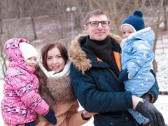 «Она не до конца все осознала»: Екатерина Диденко рассказала 4-летней дочери о смерти отца