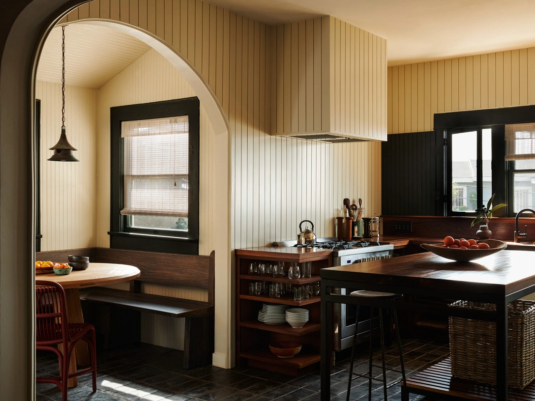 Обновленный дом 1907 года в Лос-Анджелесе | Источник: Джон Дэниел Пауэрс