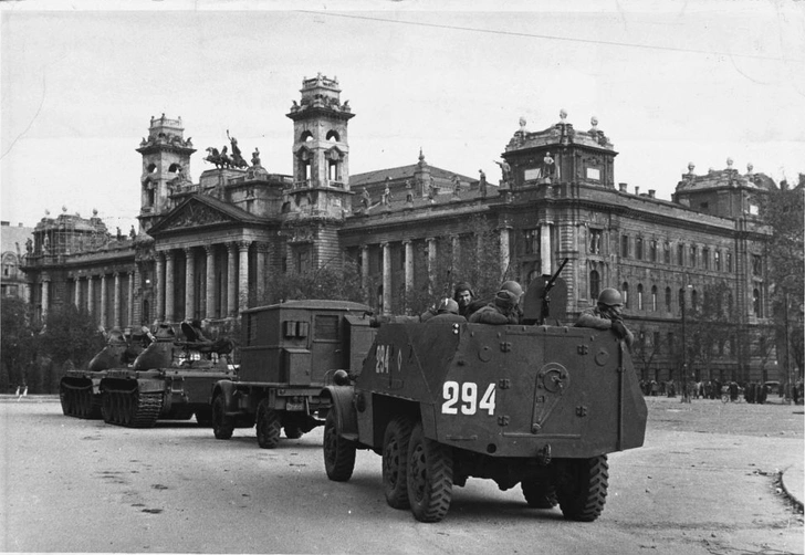 Небархатная осень 1956-го: почему произошло и к чему привело Венгерское восстание