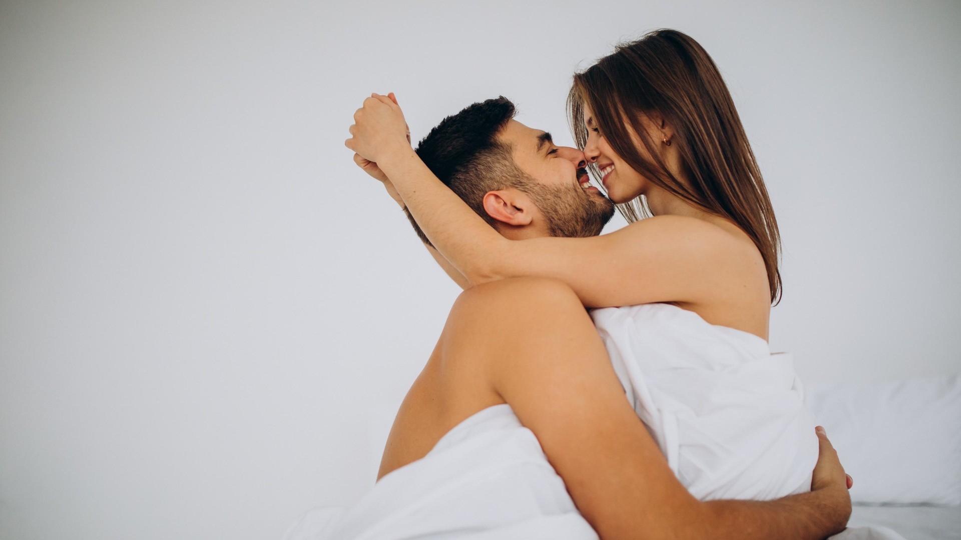 Порно Как удовлетворить мужчину сексом. Смотреть видео Как удовлетворить мужчину сексом онлайн