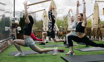 От кардио до растяжки: где заниматься спортом на свежем воздухе в Москве
