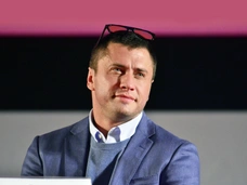 Снова рядом. Мирослава Карпович поддержала Павла Прилучного на премьере «Девятаева»