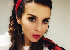 Анна Седокова показала «неидеальную» фигуру после родов