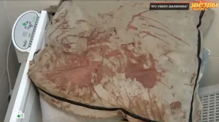 Вся квартира в крови: кадры с места гибели комика Александра Шаляпина