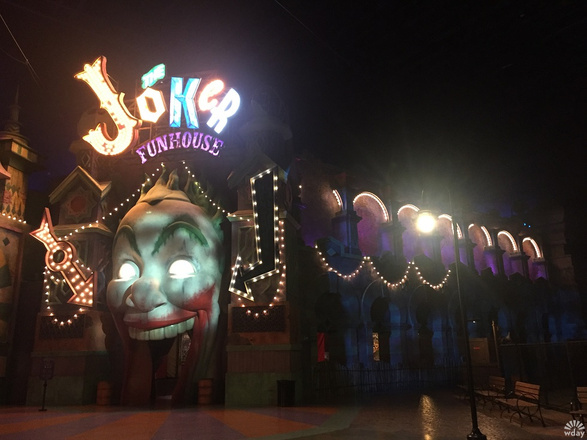 Парк Warner Bros. World Abu Dhabi на острове Яс