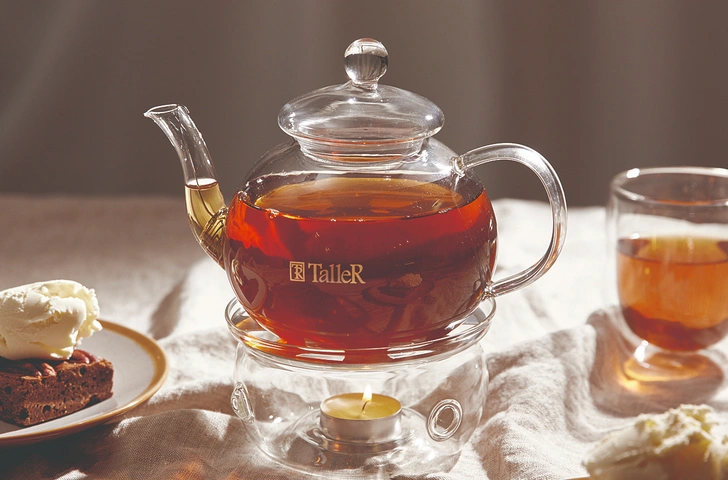 Может, чайку?