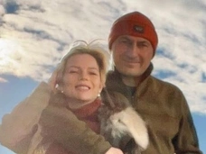Игорь Вдовин забрал Елену Николаеву с сыном из роддома