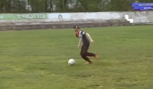 12-летний Арсений, обварившийся в кипятке, мечтает стать футболистом и победить хейт сверстников