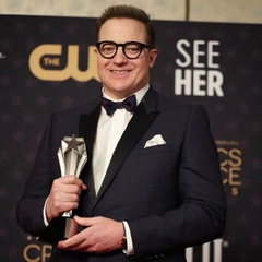 Триумфаторы: эти 4 звезды получили высшие актерские награды на Critics Choice Awards-2023