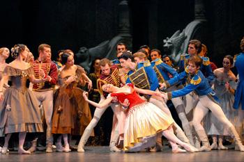Балет «Пахита» Парижской национальной оперы