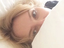 Эвелина Хромченко показала фото без макияжа