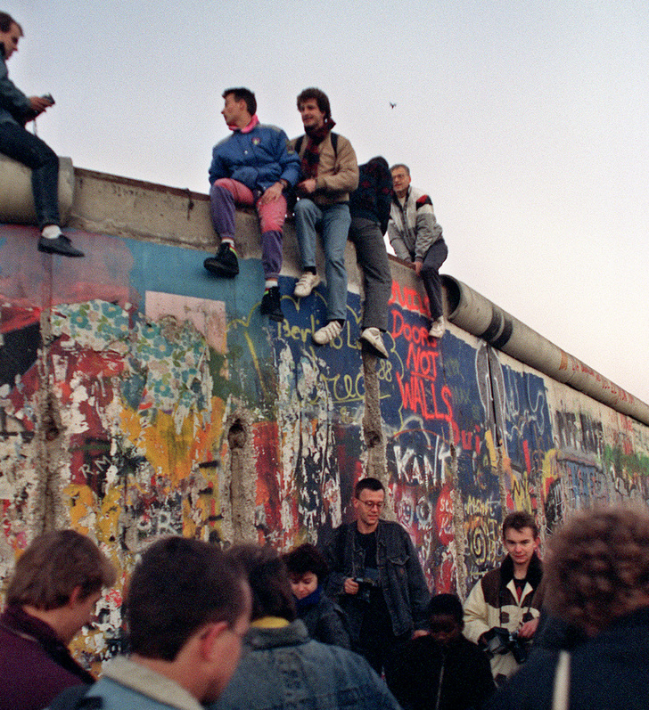 На немецко-немецкой границе: как возникла и рухнула Берлинская стена