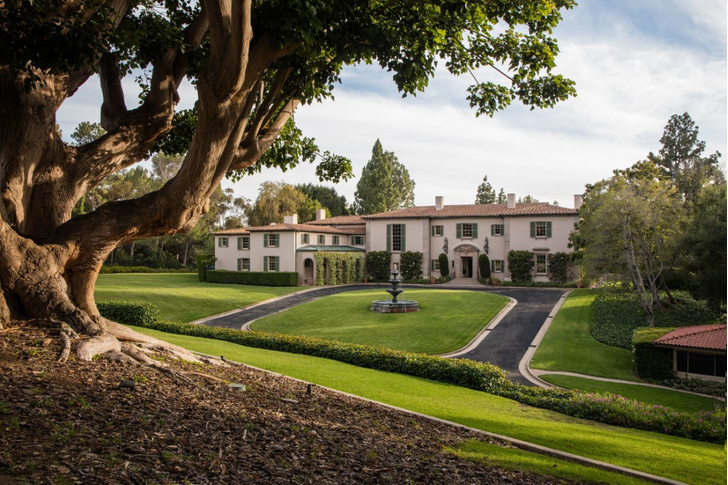 В Лос-Анджелесе продан бывший дом Тони Кертиса и Шер