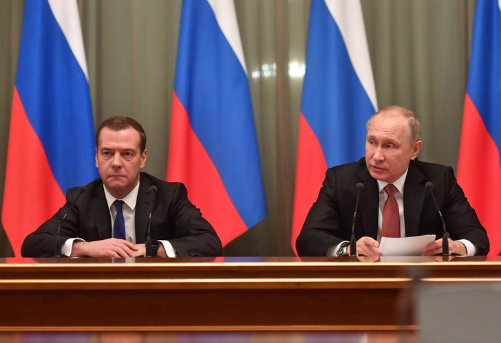 Политолог: Медведев может стать следующим президентом России при поддержке жены