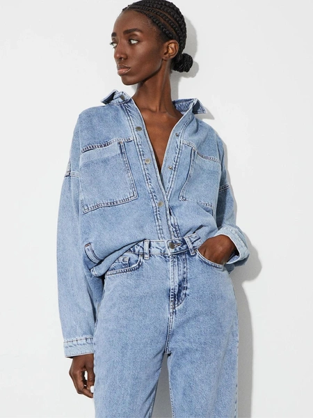 Костюм 2 MoodЦена: 19 960 руб.Где купить: 2moodstore.ru