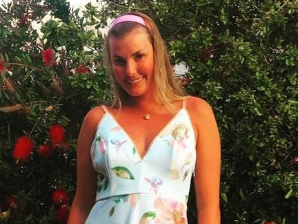 Постройневшая Ирсон Кудикова похвасталась фигурой на отдыхе