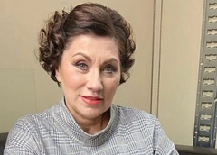 Роза Сябитова: «Дочь будет рожать в обычном роддоме, посоветуемся с Леной Малышевой»