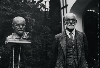 Зигмунд Фрейд: история в фотографиях
