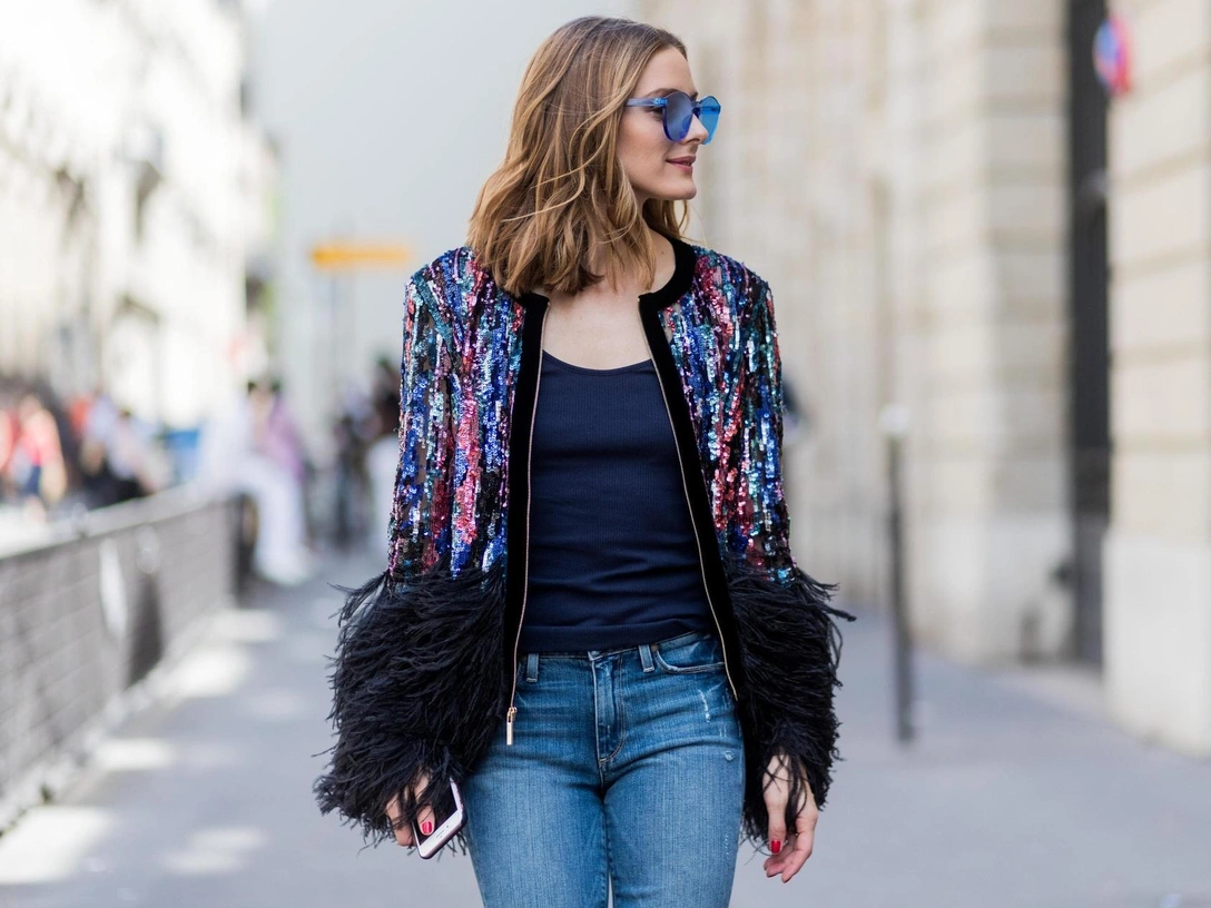 С глаз долой: 6 устаревших вещей на весну, которые носят все россиянки | marieclaire.ru