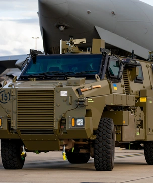 Австралия — Украине: бронеавтомобиль Bushmaster за $2,45 млн