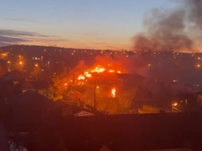 Военный самолет рухнул на двухэтажный дом в Иркутске 