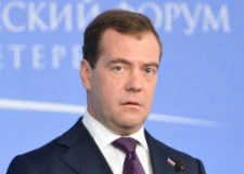 Дмитрий Медведев отказался от гаджета из-за коллег