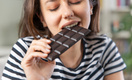 С чем сочетать шоколад, чтобы он снижал холестерин и защищал от высокого давления